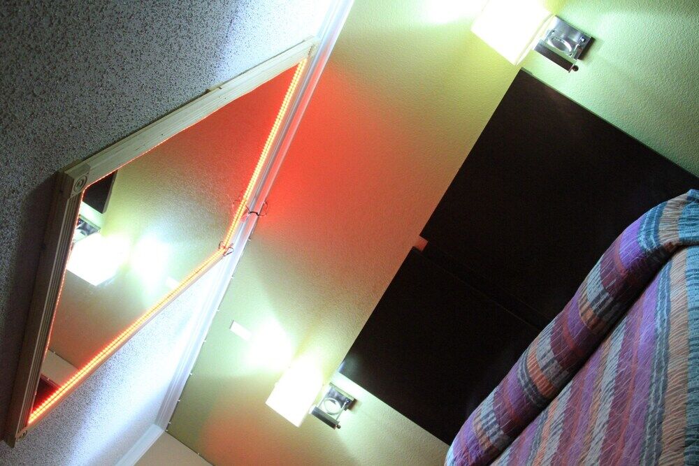 Mounts Motel Lawrenceville Buitenkant foto